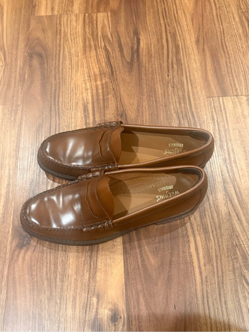 Classic Mens Size 10 D Honey Brown Larson Penny Loafers GH Bass Weejuns